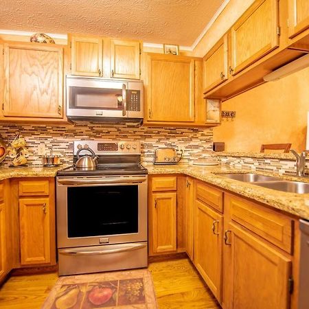 City & Mountain View 5 Mins From Downtown Gatlinburg Exterior foto