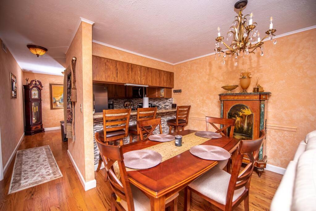 City & Mountain View 5 Mins From Downtown Gatlinburg Exterior foto