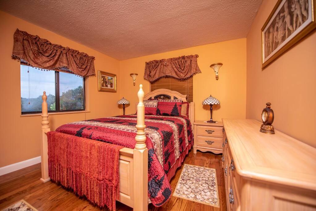 City & Mountain View 5 Mins From Downtown Gatlinburg Exterior foto